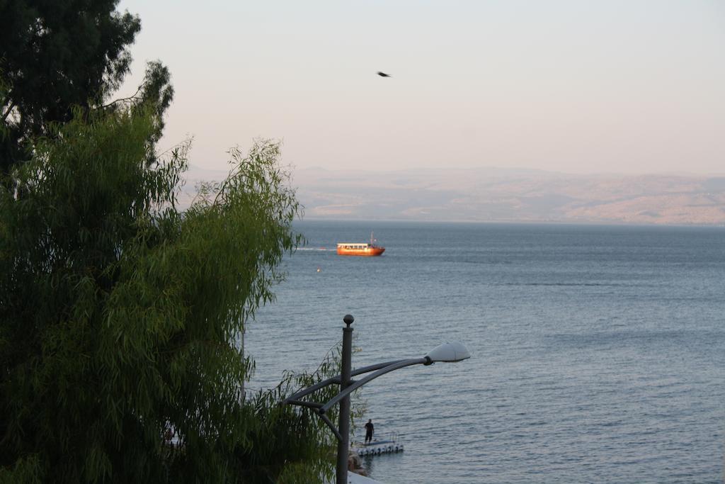 Apartment By The Lake Tiberias Room photo